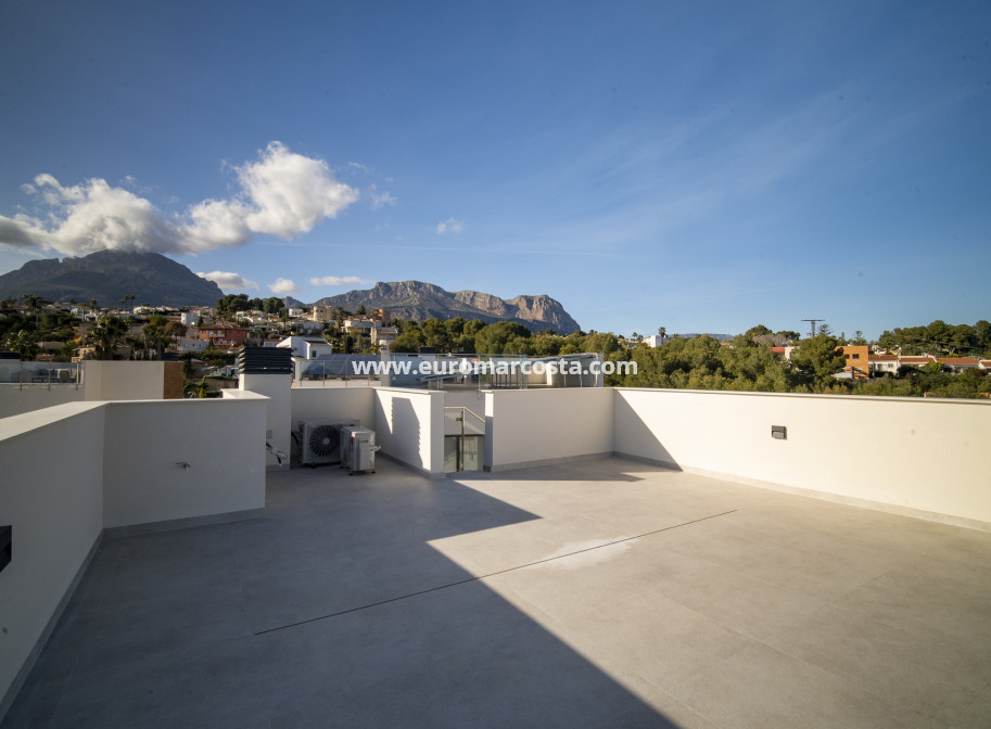 New Build - detached - Coloma