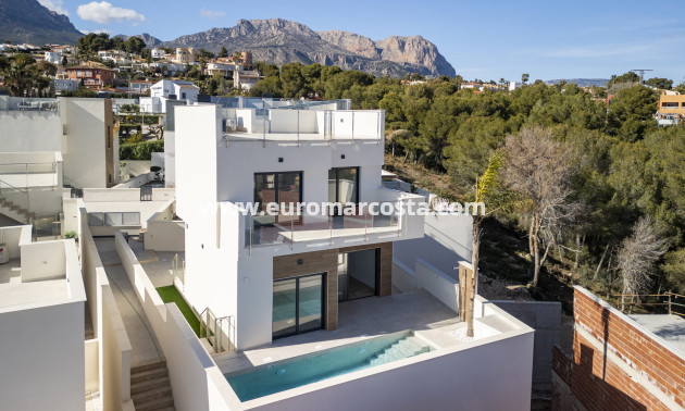 New Build - detached - Coloma