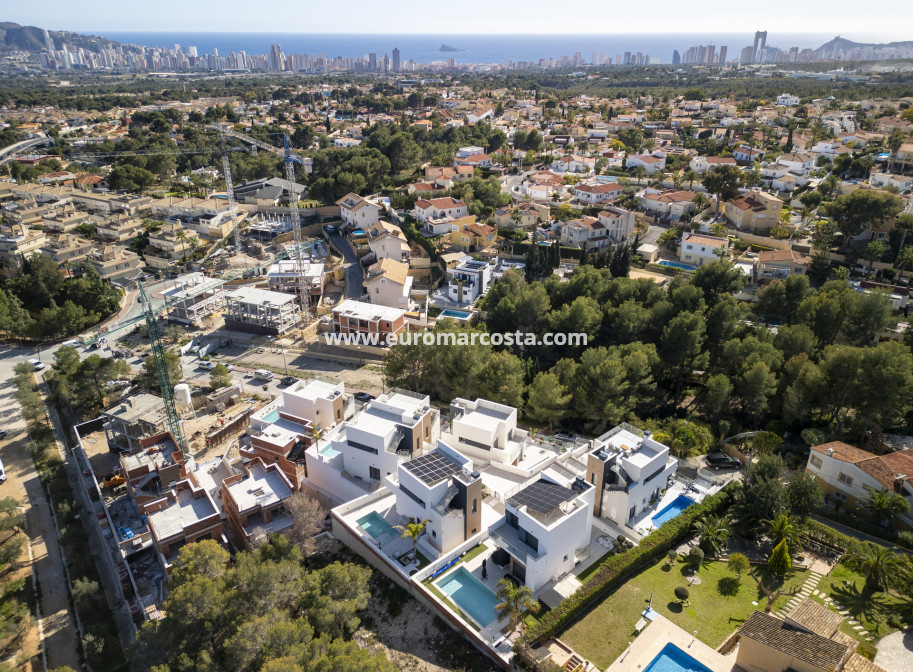 New Build - detached - Coloma