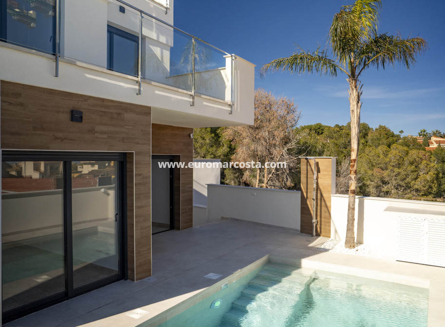 New Build - detached - Coloma