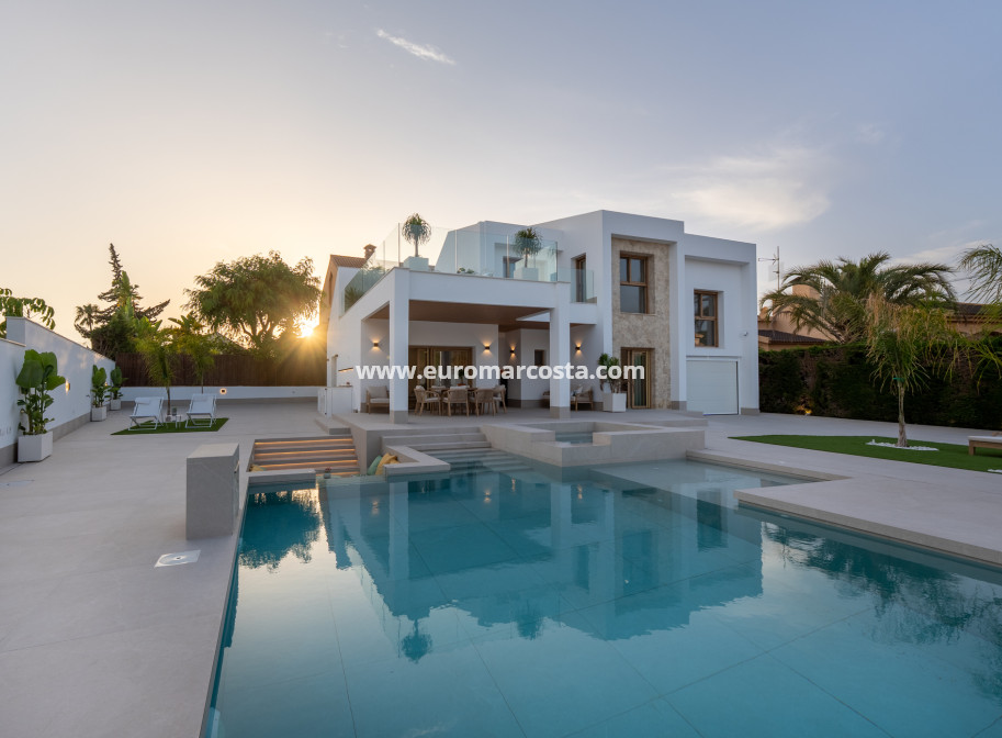 Nueva construcción  - Villa - Orihuela Costa