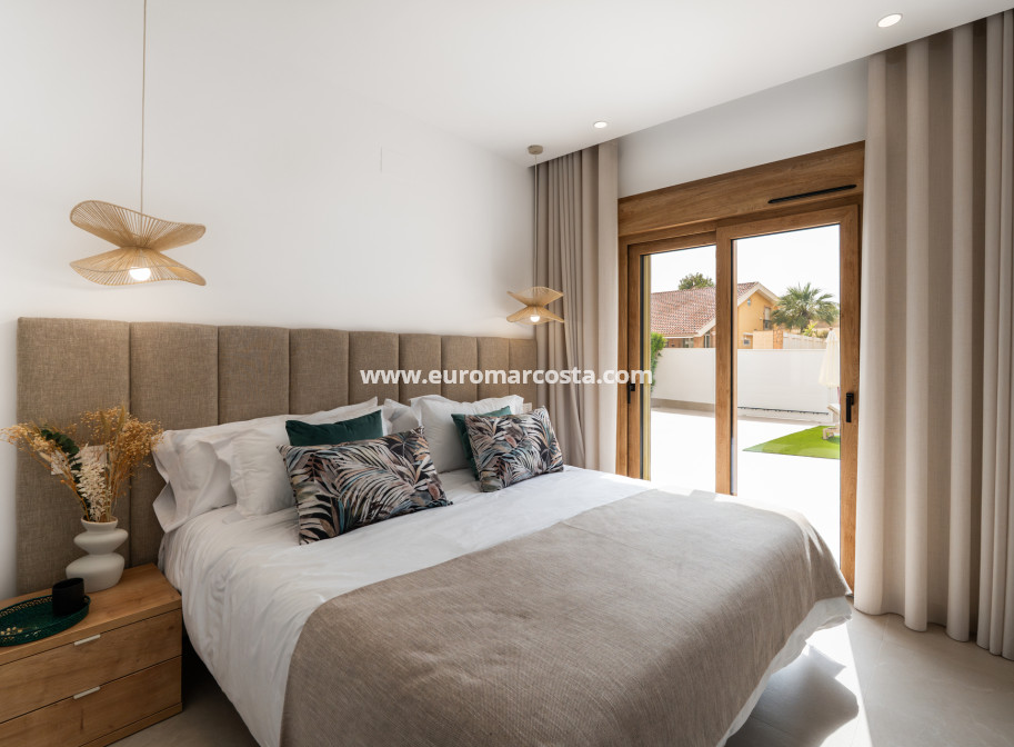 Nueva construcción  - Villa - Orihuela Costa