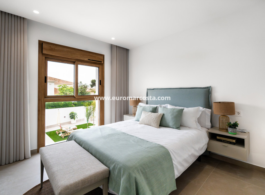 Nueva construcción  - Villa - Orihuela Costa