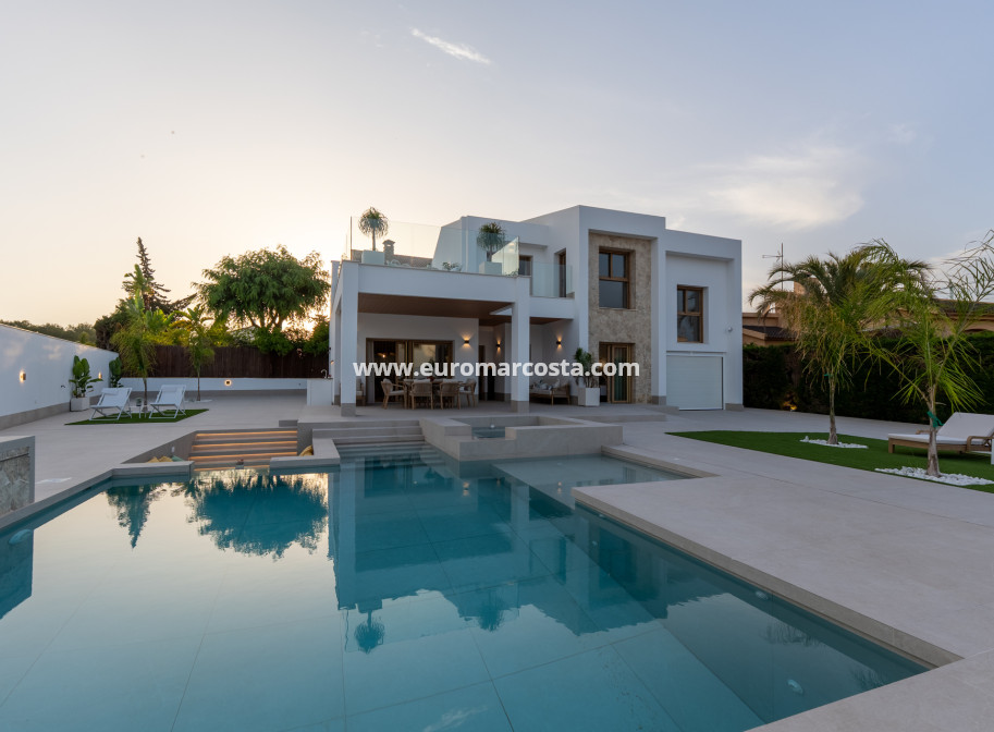 Nueva construcción  - Villa - Orihuela Costa