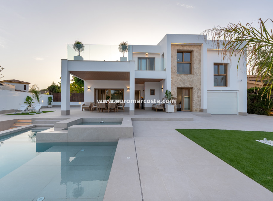 Nueva construcción  - Villa - Orihuela Costa