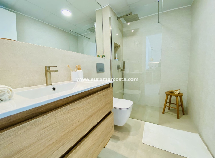 New Build - low-bungalow - Pilar de la Horadada