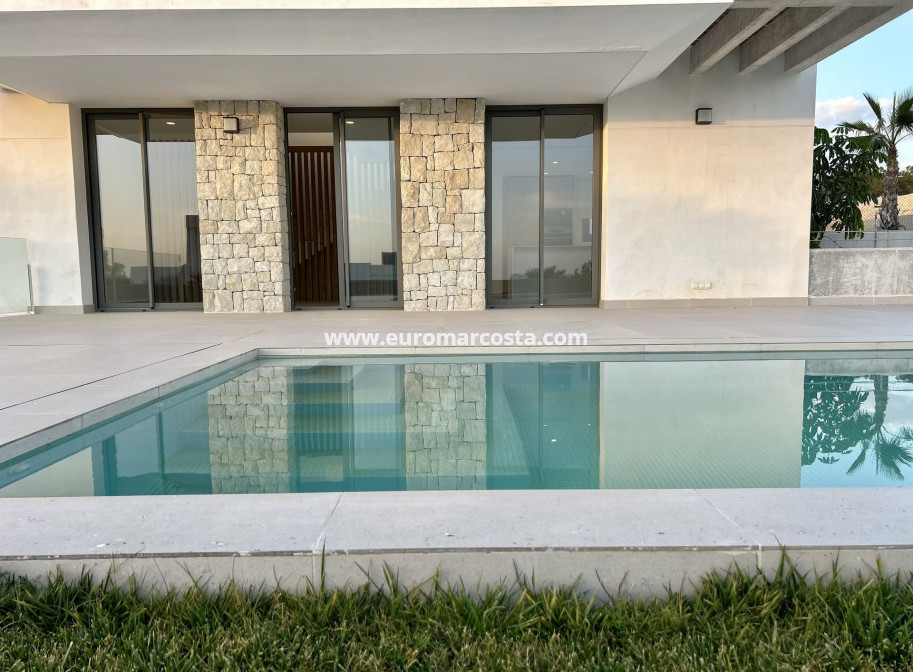 Nueva construcción  - detached - Finestrat