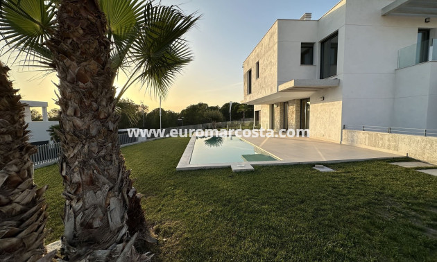 Nueva construcción  - detached - Finestrat