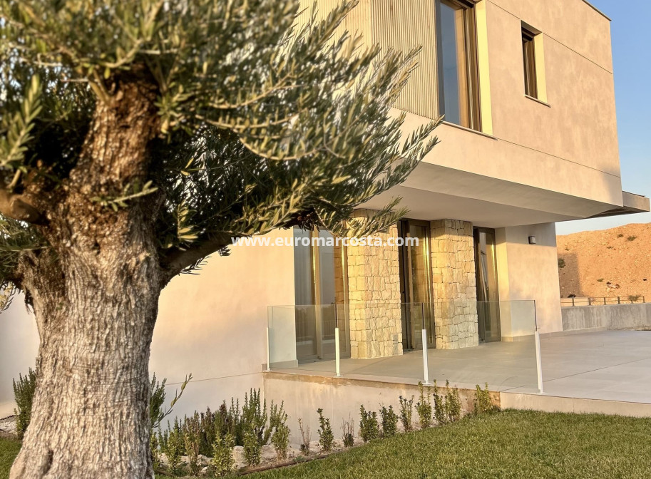 Nueva construcción  - detached - Finestrat