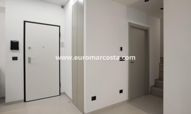 Nueva construcción  - detached - San Miguel de Salinas