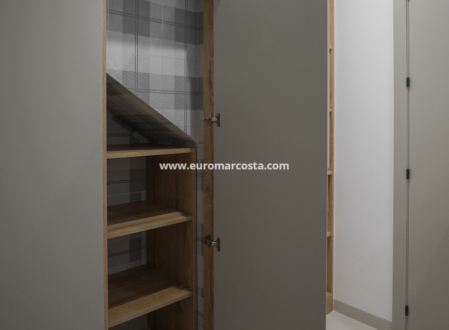 Nueva construcción  - detached - San Miguel de Salinas