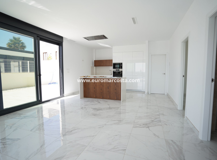 New Build - detached - Polop