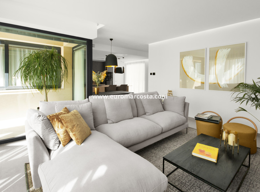 New Build - detached - Baños y Mendigo