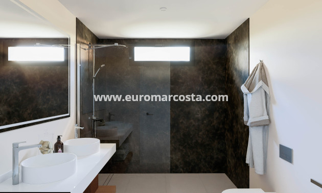 New Build - detached - Baños y Mendigo