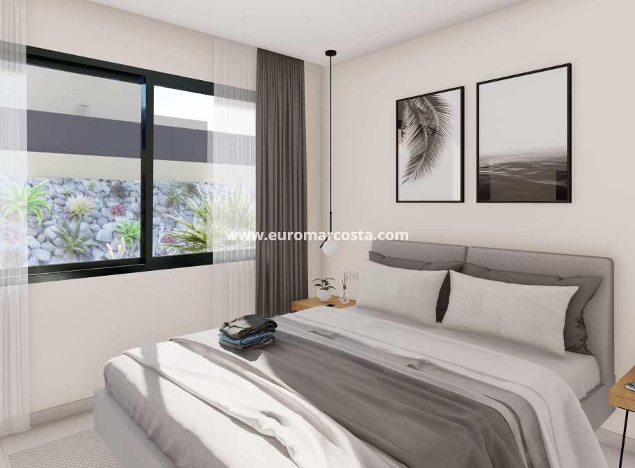 New Build - detached - Baños y Mendigo