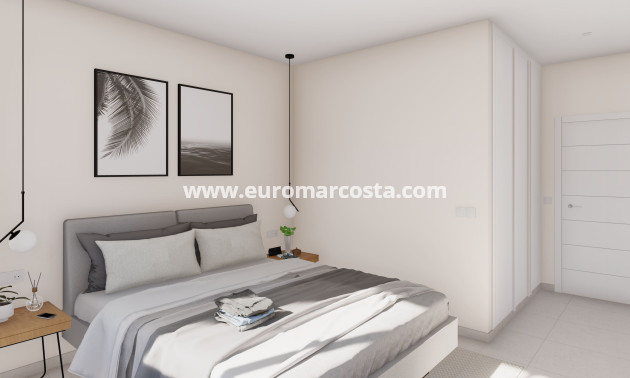 New Build - detached - Baños y Mendigo