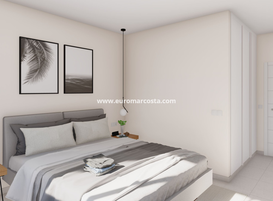 New Build - detached - Baños y Mendigo