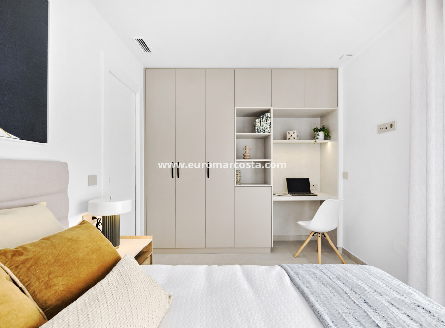 Nueva construcción  - Villa - San Miguel de Salinas