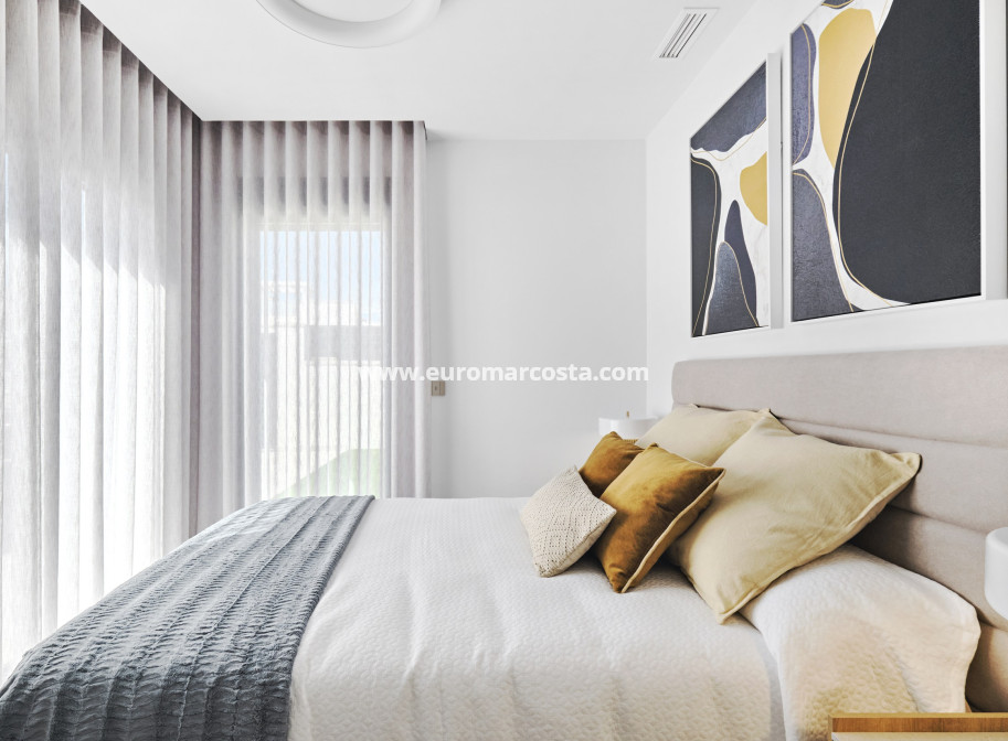 Nueva construcción  - Villa - San Miguel de Salinas