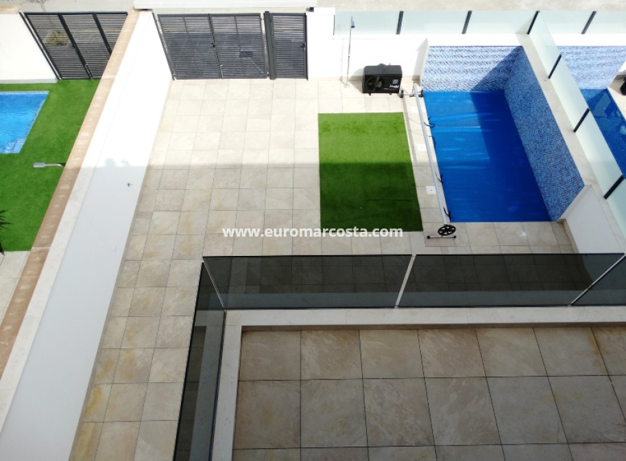 New Build - terraced - Pilar de la Horadada