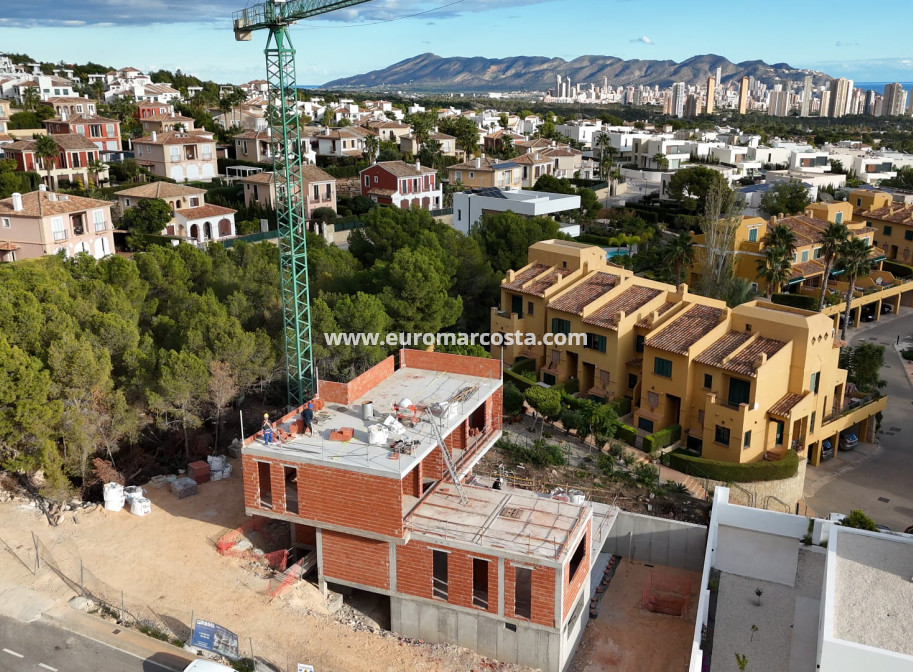Nueva construcción  - Villa - Finestrat
