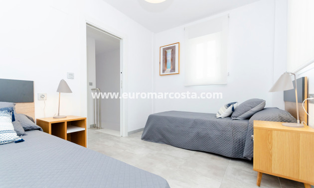 New Build - terraced - Torrevieja - TORREVIEJA