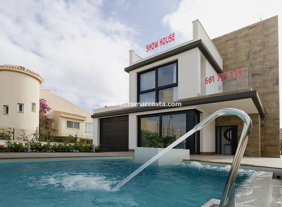 Nueva construcción  - Villa - Orihuela Costa