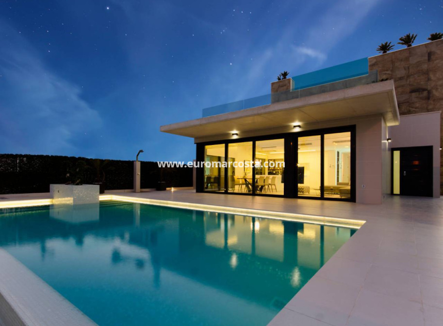 Nueva construcción  - Villa - Orihuela Costa
