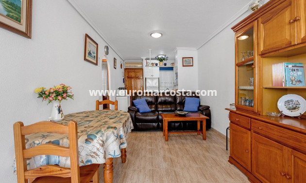 Objekte zum Wiederverkauf - Wohnung - Torrevieja - TORREVIEJA