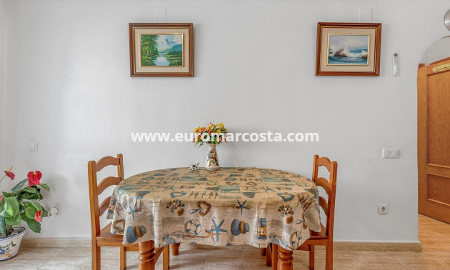 Objekte zum Wiederverkauf - Wohnung - Torrevieja - TORREVIEJA