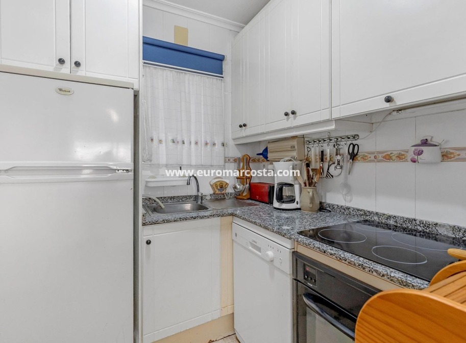 Objekte zum Wiederverkauf - Wohnung - Torrevieja - TORREVIEJA