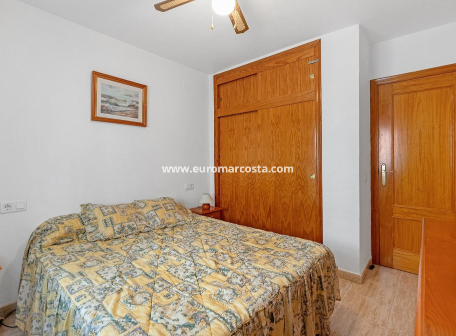 Objekte zum Wiederverkauf - Wohnung - Torrevieja - TORREVIEJA