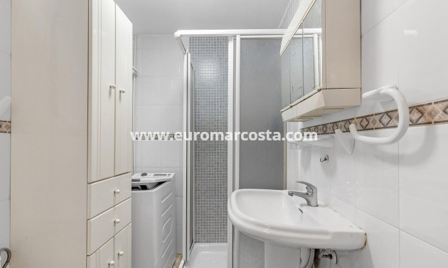 Objekte zum Wiederverkauf - Wohnung - Torrevieja - TORREVIEJA