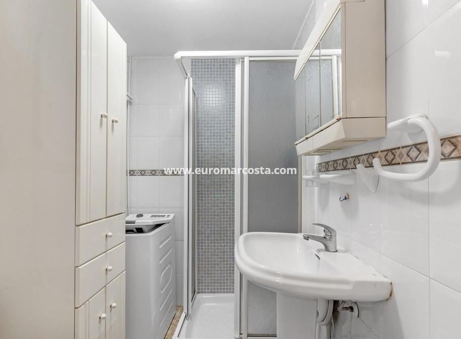 Objekte zum Wiederverkauf - Wohnung - Torrevieja - TORREVIEJA