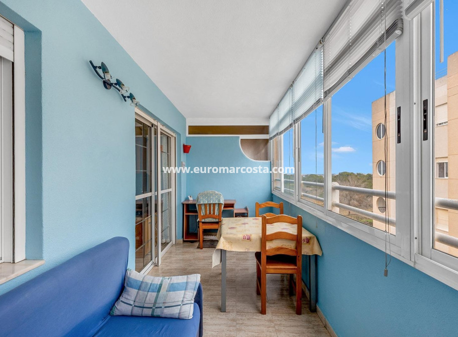 Objekte zum Wiederverkauf - Wohnung - Torrevieja - TORREVIEJA