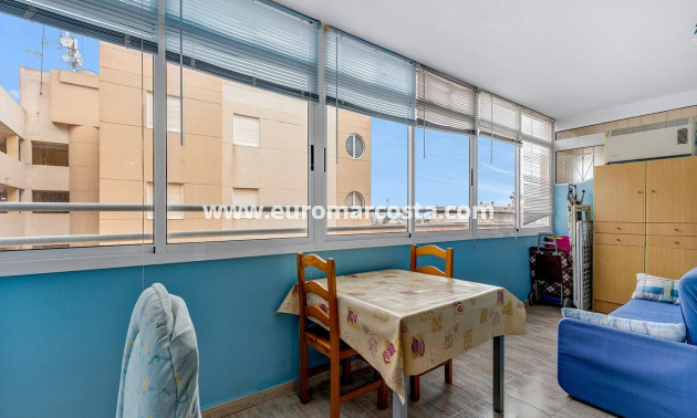 Objekte zum Wiederverkauf - Wohnung - Torrevieja - TORREVIEJA