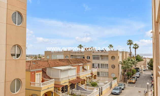 Objekte zum Wiederverkauf - Wohnung - Torrevieja - TORREVIEJA