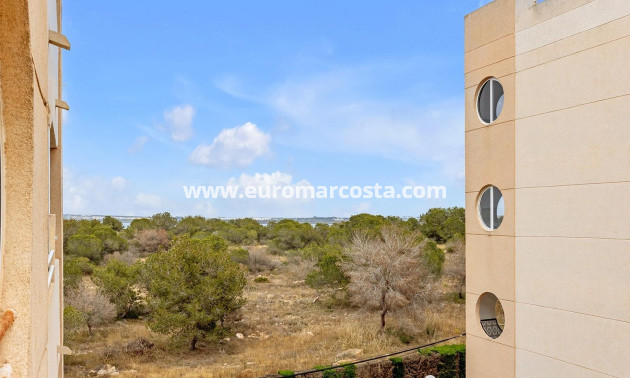 Objekte zum Wiederverkauf - Wohnung - Torrevieja - TORREVIEJA