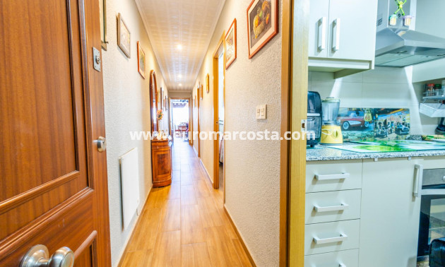 Objekte zum Wiederverkauf - Wohnung - Torrevieja - TORREVIEJA