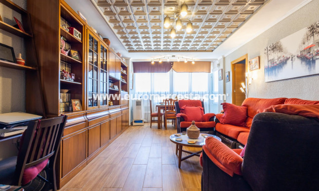 Objekte zum Wiederverkauf - Wohnung - Torrevieja - TORREVIEJA