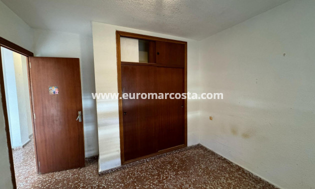 Objekte zum Wiederverkauf - Wohnung - Torrevieja - TORREVIEJA