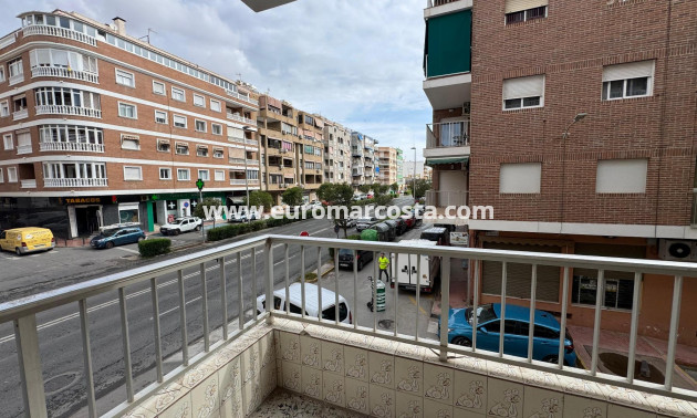 Venta - Apartamento / piso - Torrevieja - TORREVIEJA