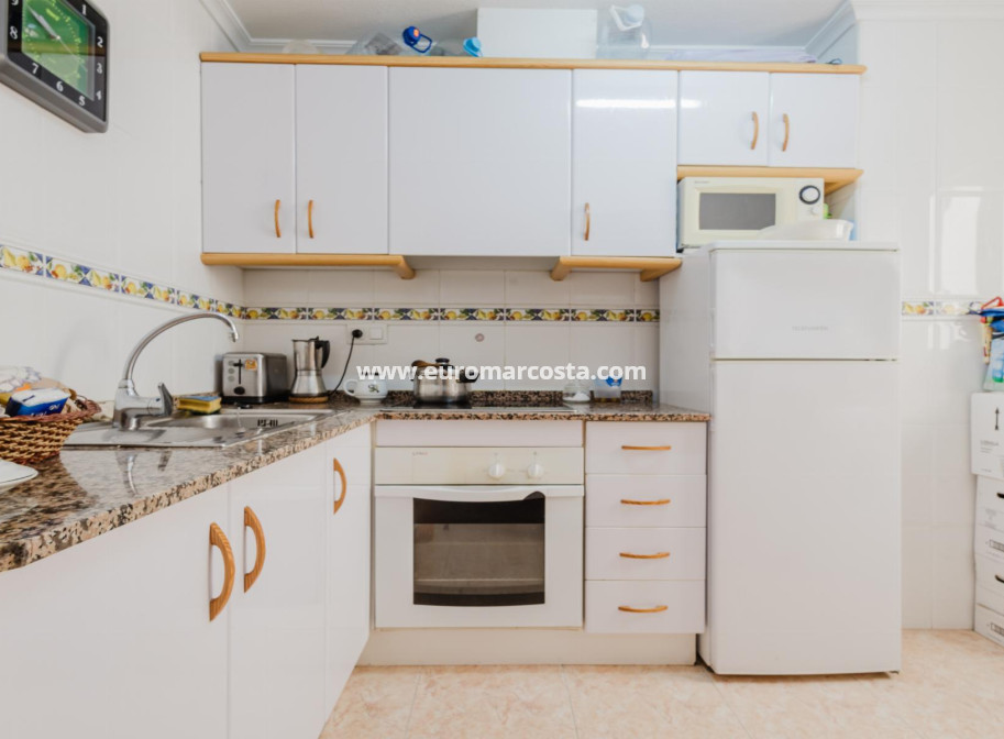Objekte zum Wiederverkauf - Wohnung - Torrevieja - TORREVIEJA