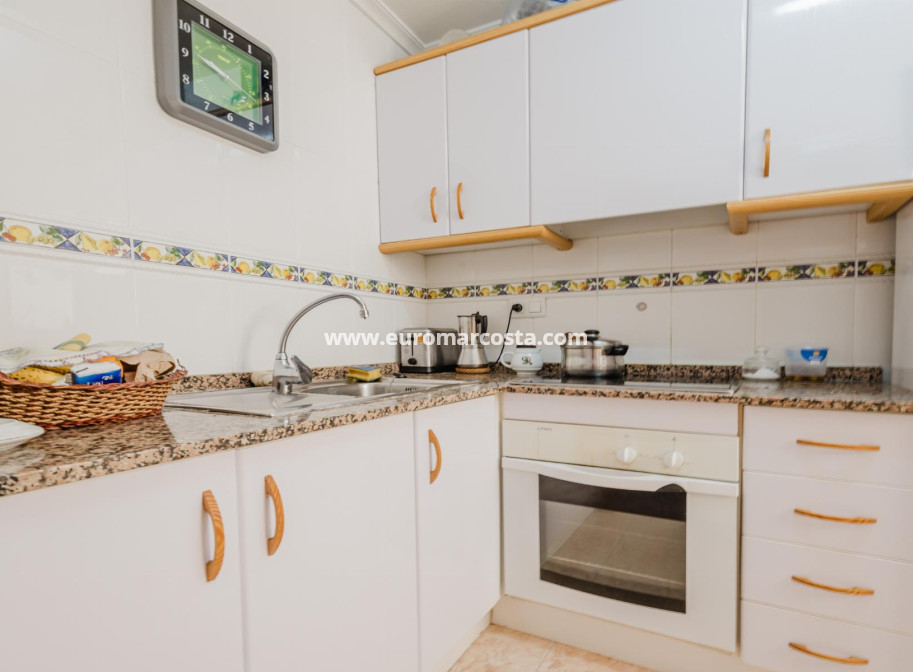 Objekte zum Wiederverkauf - Wohnung - Torrevieja - TORREVIEJA