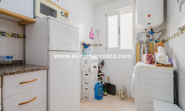 Objekte zum Wiederverkauf - Wohnung - Torrevieja - TORREVIEJA