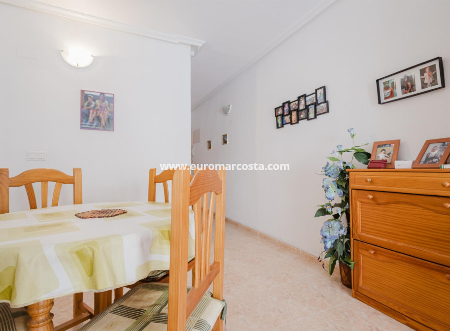 Objekte zum Wiederverkauf - Wohnung - Torrevieja - TORREVIEJA