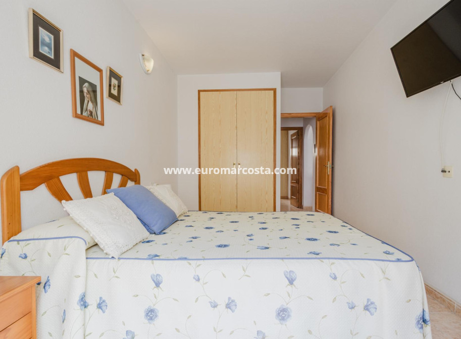 Objekte zum Wiederverkauf - Wohnung - Torrevieja - TORREVIEJA