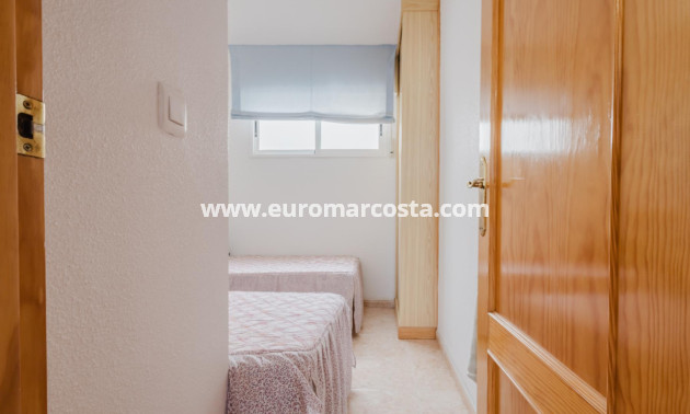 Objekte zum Wiederverkauf - Wohnung - Torrevieja - TORREVIEJA