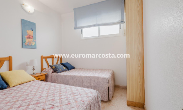 Objekte zum Wiederverkauf - Wohnung - Torrevieja - TORREVIEJA