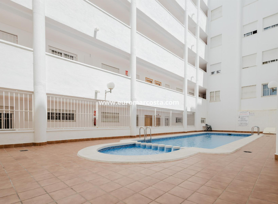 Objekte zum Wiederverkauf - Wohnung - Torrevieja - TORREVIEJA